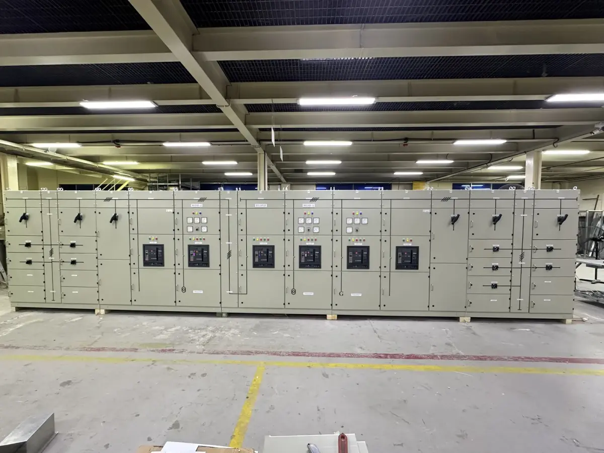 Form 4 Switchgear Line-Up