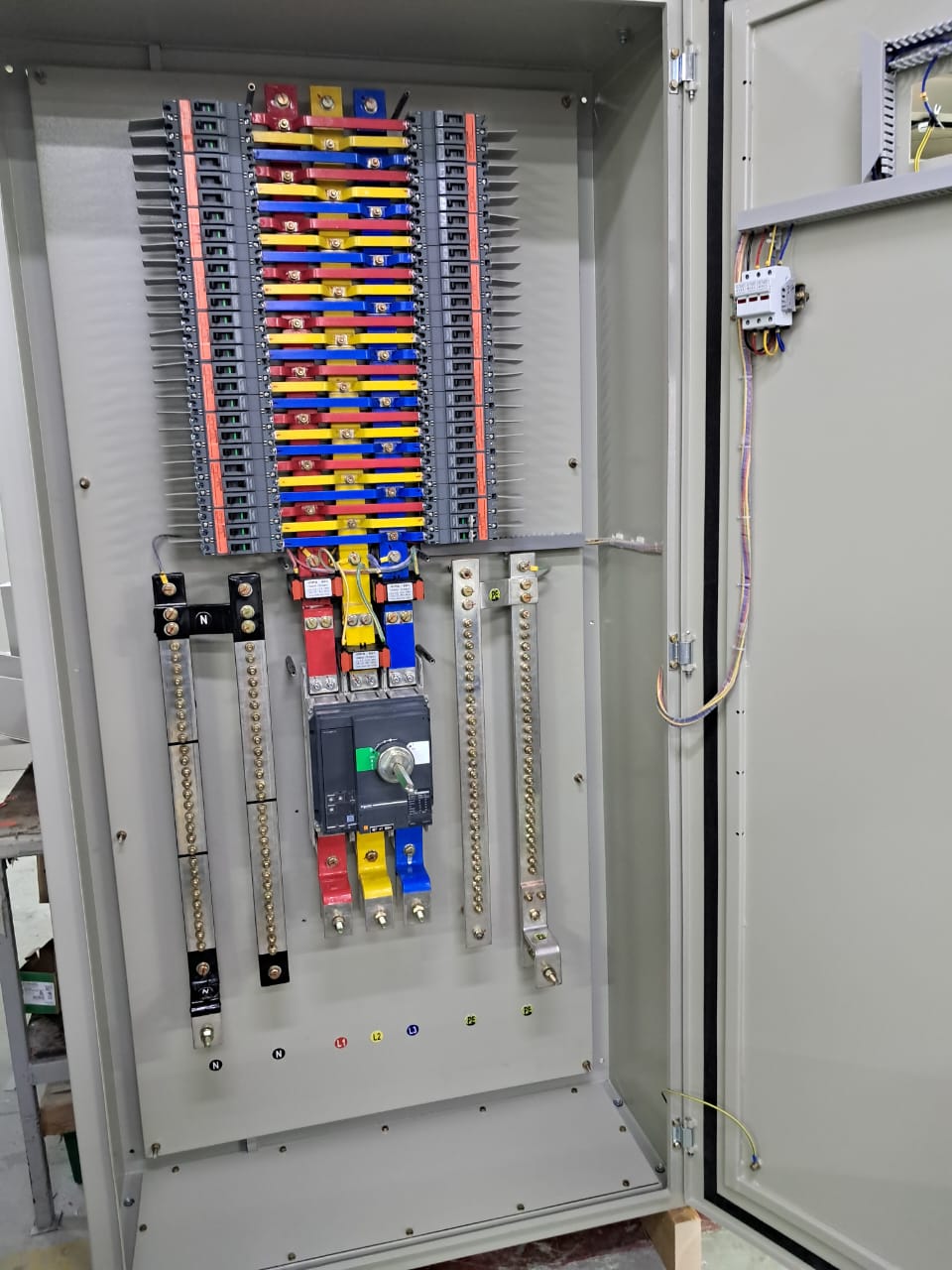 Sub Main Distribution Boards (SMDB)