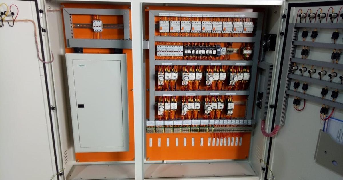 Motor Control Center (MCC) Panel